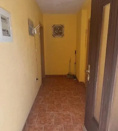 Apartment Lidio *